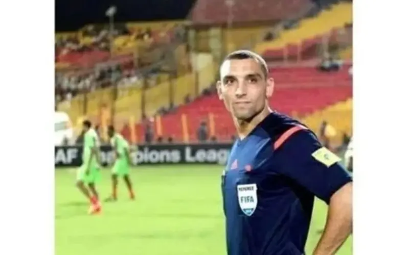 محمود بسيوني حكمًا لمواجهة المصري وإنبي في الدوري